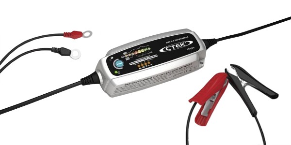 Încărcător de baterii CTEK MXS 5.0 12V 5A TEST & CHARGE
