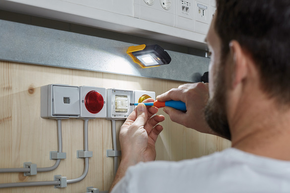 lanterna de lucru led brennenstuhl 4+3 smd led, 200 lumeni, rotire 360 , autonomie 24 ore, - imagine 5