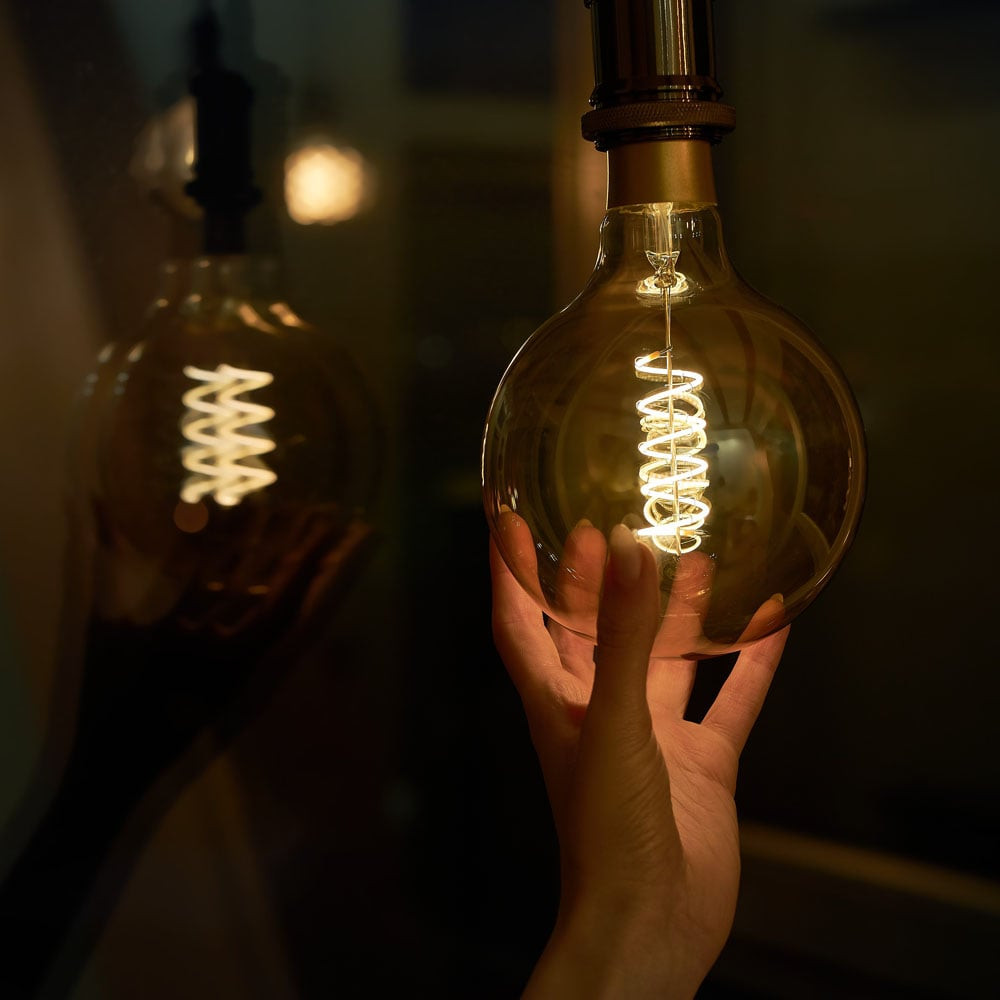 bec inteligent shelly vintage g125, dimmer, wi-fi, e27, 4w, 260 lm, control aplicatie, compatibil amazon alexa si google assista - imagine 3