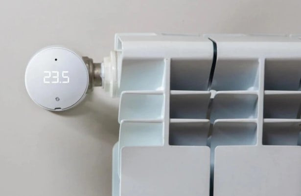 valva termostatica pentru calorifer shelly blu trv, cu hub bluetooth inclus in pachet - imagine 3