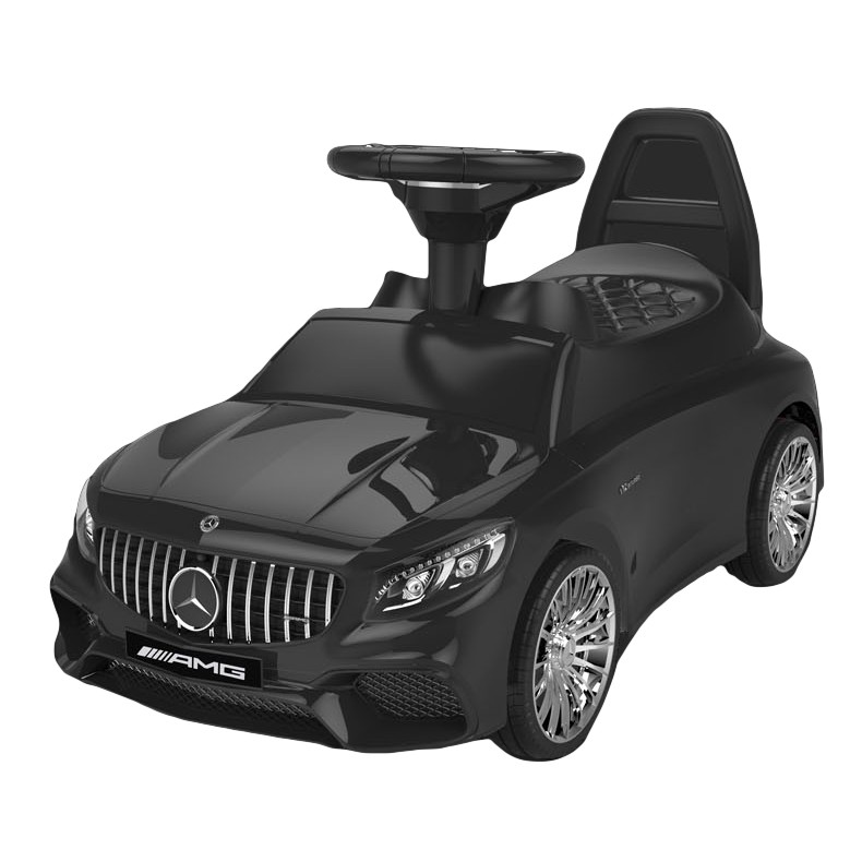 Modernhome - Mercedes amg a condus o mașină neagră