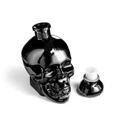 Cadouri Barbati, O sticlă unică în formă și culoare pentru băutura ta preferată SKULL negru 750 ml -7, dioda.ro