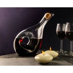 Cadouri Barbati, Carafa decantor de vin (sau pentru bautura preferata) TWISTED -6, dioda.ro