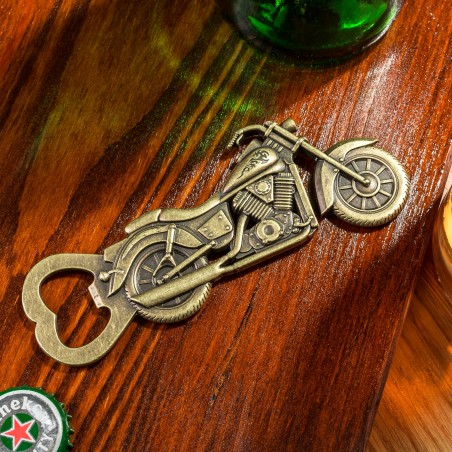 Cadoul perfect pentru orice pasionat de motociclete deschizător sticle retro