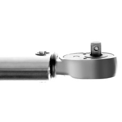 Cheie multifunctionala cu clichet