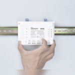 SONOFF 4CH R3 PRO – Releu SMART cu control WIFI si RF pentru 4 CANALE, NO/NC și suport pentru contact uscat, DIY