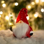 elf cu led de craciun - 3 tipuri - 13 x 7 x 9 cm