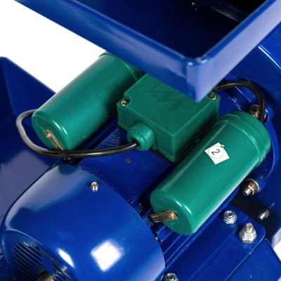 moara electrica 3.5 kw cu ciocanele nr. 8 3in1 micul fermier