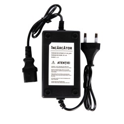 pompa de presiune pentru stropit micul fermier 12v 12ah