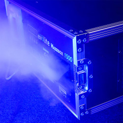 masina profesionala de ceata 1500w cu cutie transport