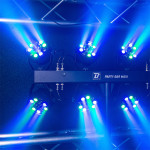 set 8 par-uri 12x1w rgbw + trepied si huse transport