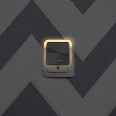 
                
    lampa de noapte cu senzor si 2 porturi usb, blitzwolf bw-lt14
            