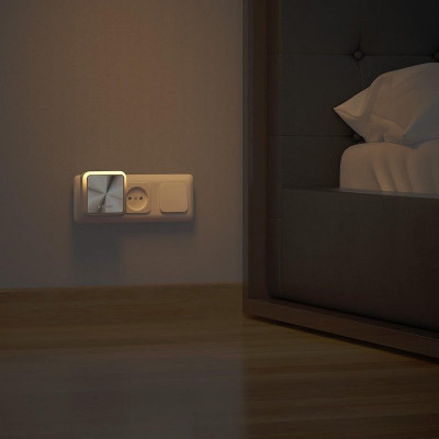 
                
    lampa de noapte cu senzor si 2 porturi usb, blitzwolf bw-lt14
            