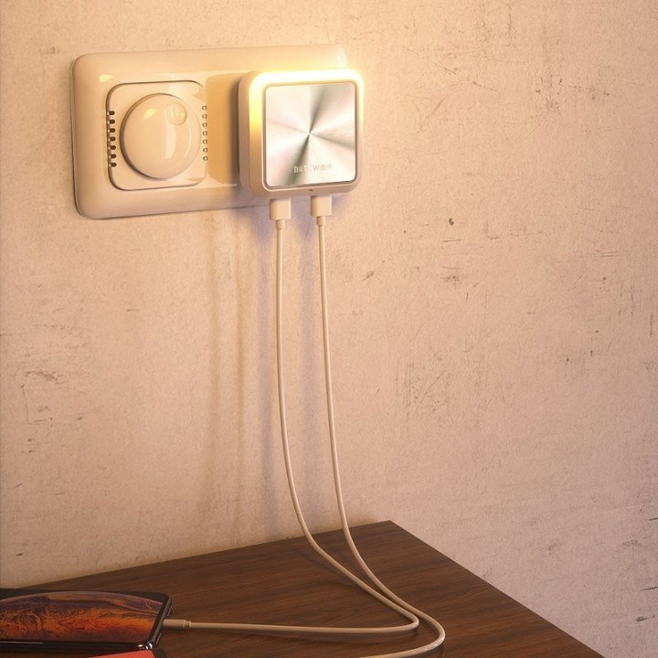 
                
    lampa de noapte cu senzor si 2 porturi usb, blitzwolf bw-lt14
            
