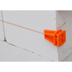 dispozitiv pt. aliniere caramizi