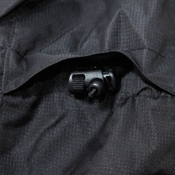 jacheta captusita cu gluga si suprafata matlasata - m