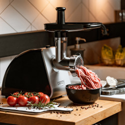 masina de tocat carne 1600w cr 4812 camry