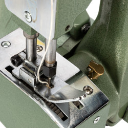 masina de cusut saci 130w