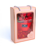 buchet decorativ cu trandafiri in cutie cadou - 23 x 16 x 8 cm