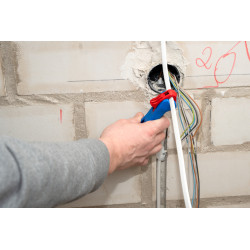 dezizolator pentru cabluri plate si rotunde | pentru toate cablurile uzuale plate cu o latime de pana la 18 mm si pentru t