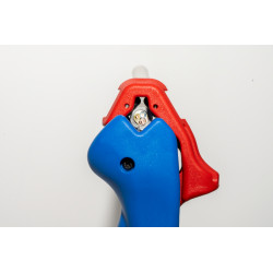 dezizolator pentru cabluri plate si rotunde | pentru toate cablurile uzuale plate cu o latime de pana la 18 mm si pentru t