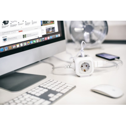 prelungitor brennenstuhl forma de cub cu prize si usb, 1.4m