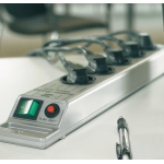 prelungitor brennenstuhl super-solid 8 prize, protectie supratensiune, intrerupator, 2.5m prelungitor brennenstuhl super-solid 8 prize, protectie supratensiune, intrerupator, 2.5m