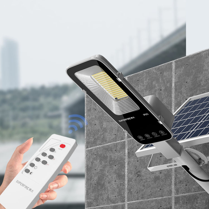 lampa solara stradala led superfire ff5-d, panou solar, telecomanda, 468w, 1400lm, 20000mah