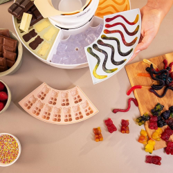 aparat 2 in 1 cecotec funsugar gummy pentru preparat jeleuri si fondue de ciocolata ,40 w, 4 matrite din silicon, 4 tavi detasab