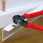 Clește pentru decupaje