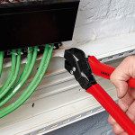 Clește pentru decupaje