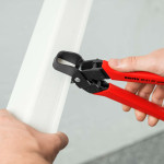 Clește pentru decupaje