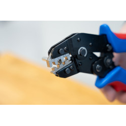 clestii de sertizat multi