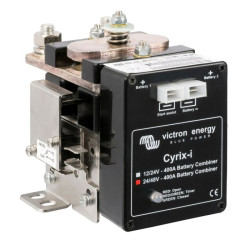 Combinatoarele de baterii cyrix-i 24/48v-400a intelligent combiner
