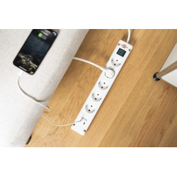 prelungitor brennenstuhl bremounta 5 prize, 2 x usb-c, 3m, buton on off, prindere in suruburi , alb