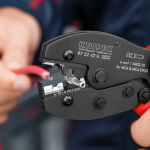 Knipex PreciForce 3 in 1 : taiere, dezizolare si sertizare conectori 6 mm MC4 / EVO2
