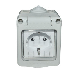 priza simpla pt schuko antigron cu capac mod ip55 spn1301