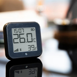 resigilat termostat shelly h&t gen3 matte black, ecran e-ink, wifi, control aplicatie