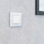 resigilat comutator de perete shelly blu wall switch 4 + rama pentru cadre legrand/shelly
