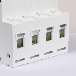 Intrerupatoare automate modulare, Intrerupator Automat 63A Tetrapolar -4, dioda.ro