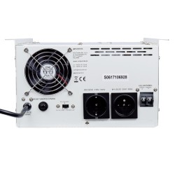 Invertoare panouri fotovoltaice, SINUS PRO 2500 S 24230V (1800 / 2500W) + INVERTOR SOLAR MPPT 40A -3, dioda.ro